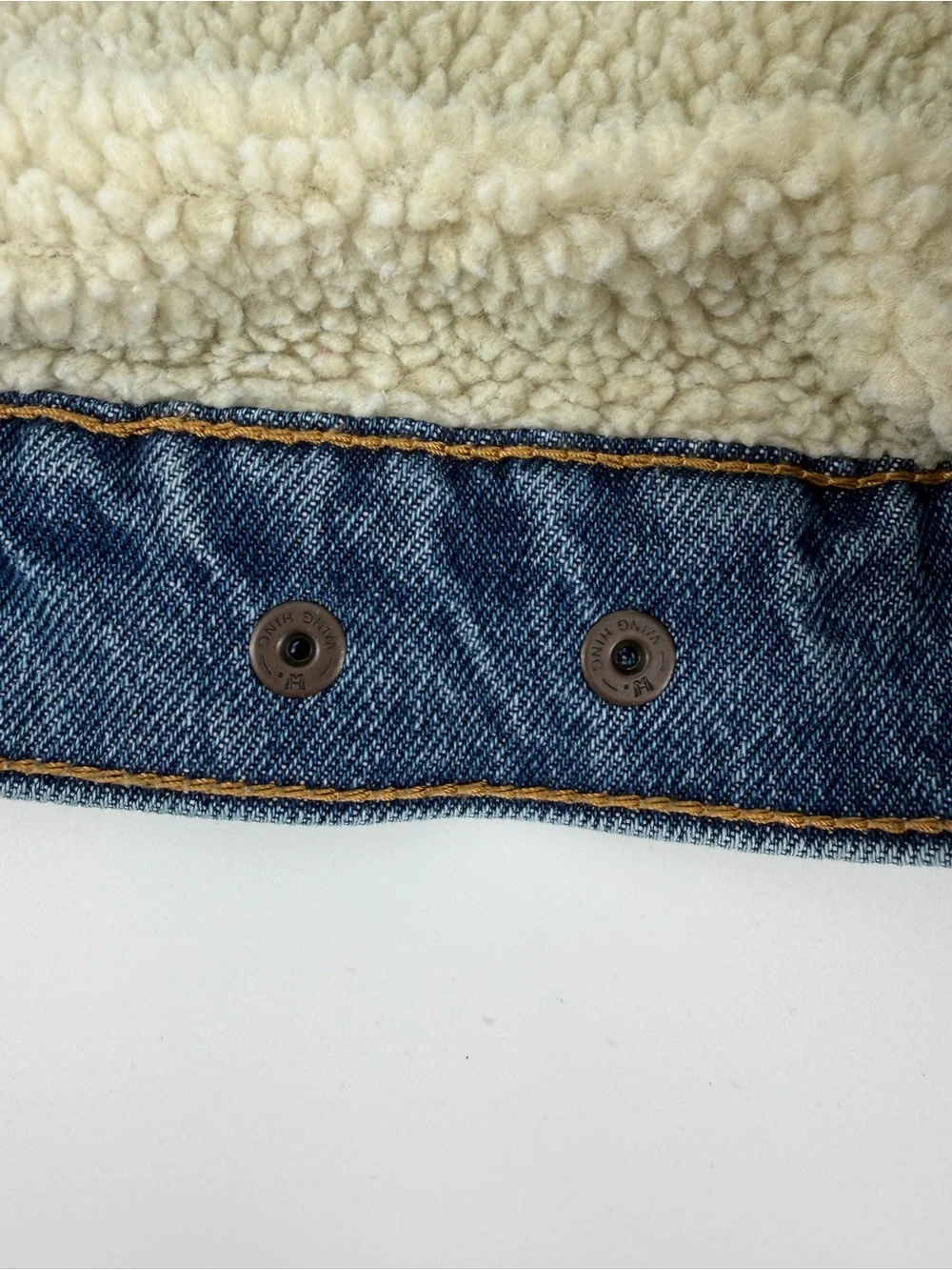 Levi's Baggy Trucker Jacket Sherpa Lined Denim Jean Jacket Men's M NWT